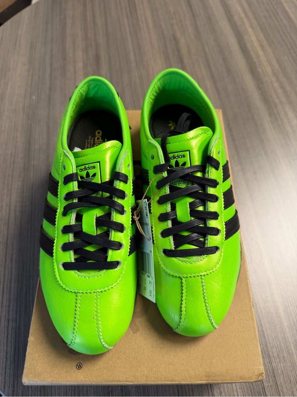 adidas Men’s Samba-Inspired Sneakers - Neon Green/Black